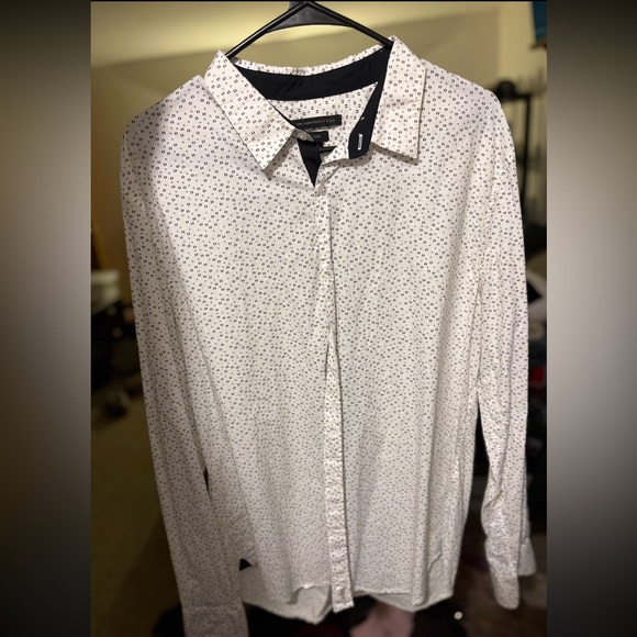 John Varvatos Other - John Varvatos White and Black Patterned Men's Shirt